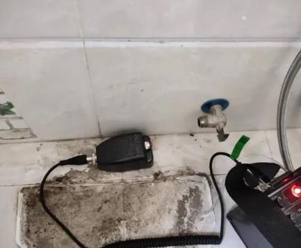 盐城屋顶漏水维修公司分享下卫生间漏水的危害及解决方法